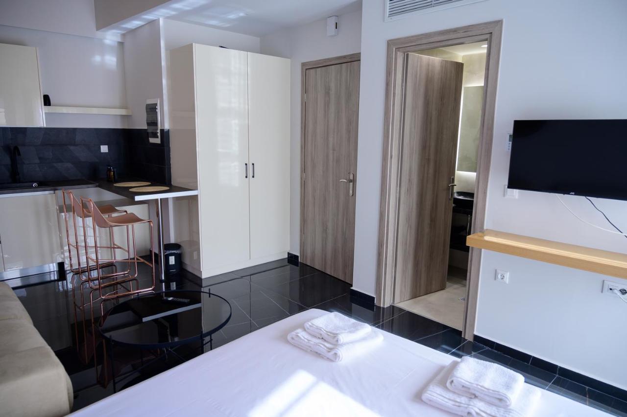 Luxury Suites By Panagiota プレベザ エクステリア 写真